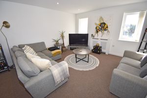 Living Area- click for photo gallery